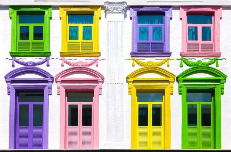 How to Paint Timber Windows? How to Choose The Best Paint? | Aikon Distributions-Blog